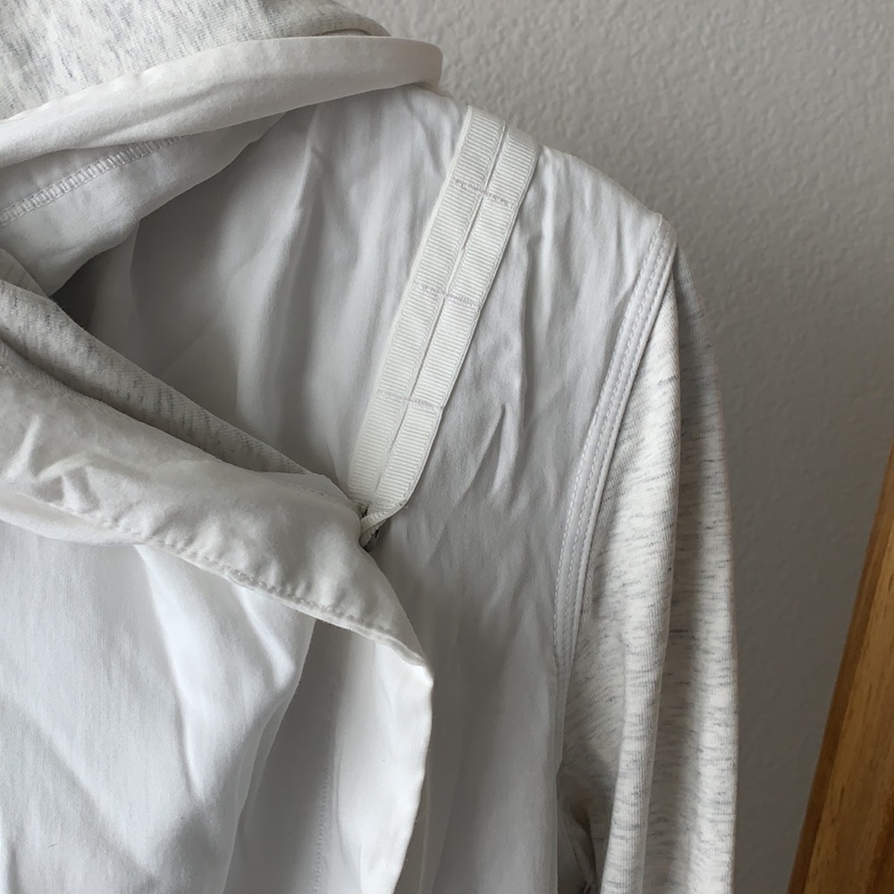 Lululemon Wrap Jacket With Pockets - image 3